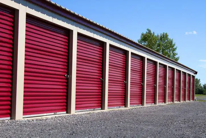 red mini storage with red doors