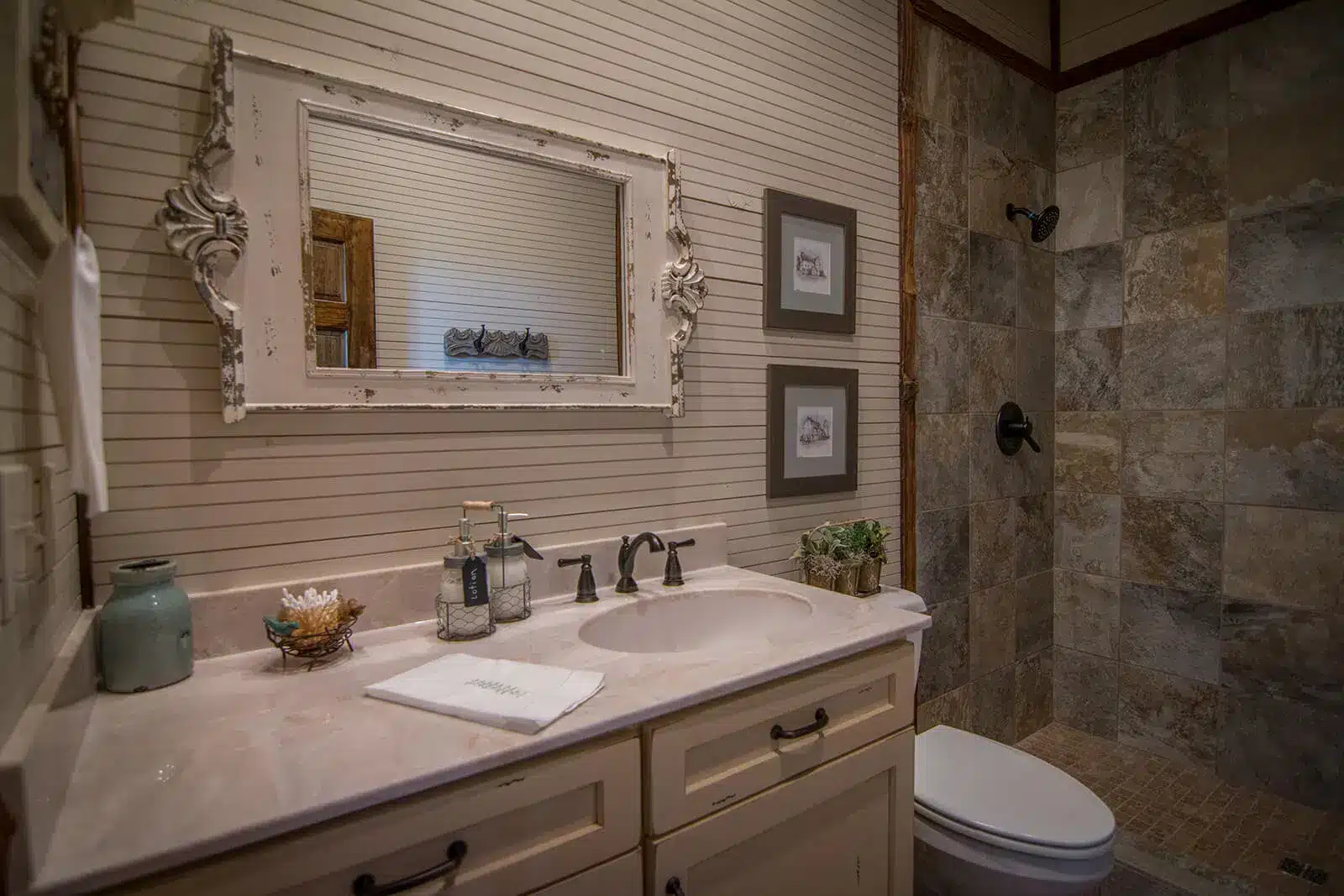 Custom steel barndominium interior